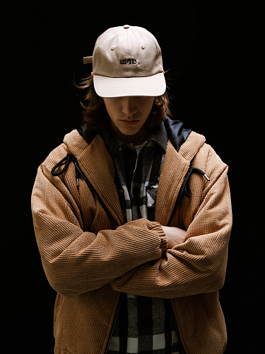 Куртка GIFTED78 HOMEBOY vlvt 25/730 бежевый Куртка GIFTED78 HOMEBOY vlvt 25/730 бежевый